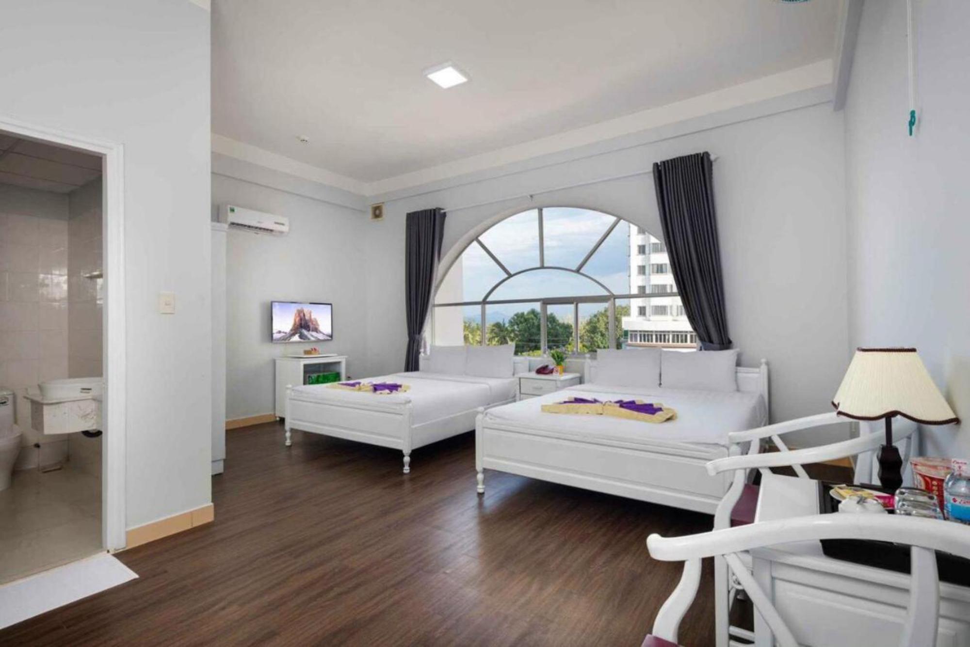 Cct Luxury Hotel Nha Trang Exterior photo